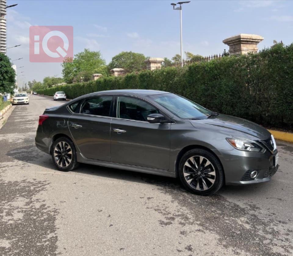 نيسان سنترا